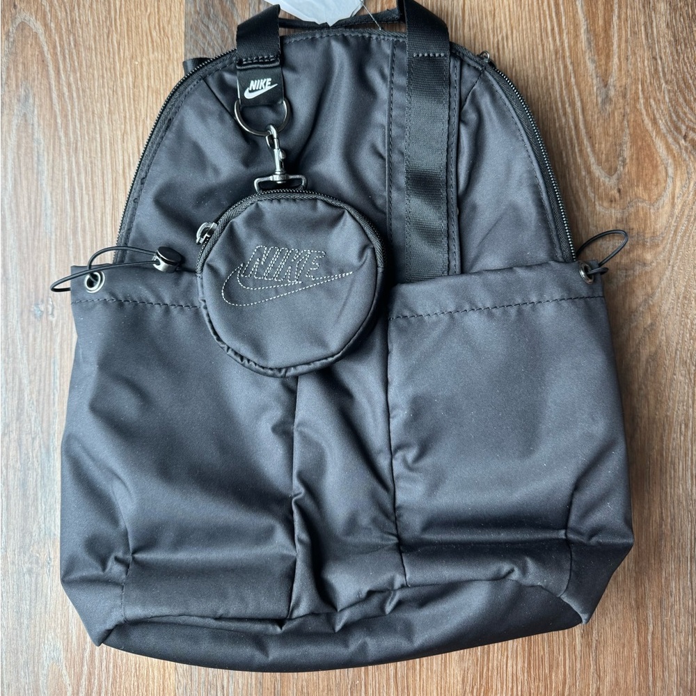 Nike Sportswear Futura Luxe Mini Backpack 10L — BRAND NEW - RARE!